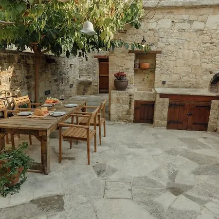 Tatil Evi The Yard Traditional