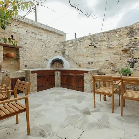 Tatil Evi The Yard Traditional *