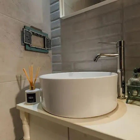 The Yard Traditional