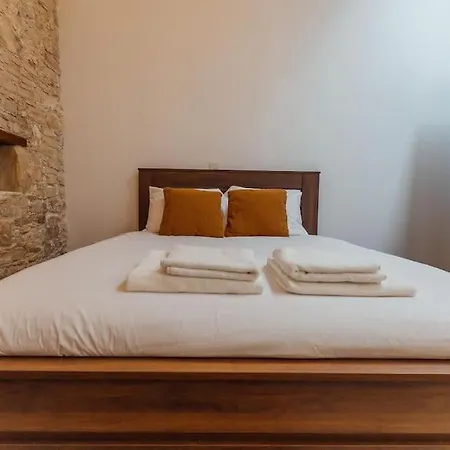 The Yard Traditional Tatil Evi Vasa Kilaniou