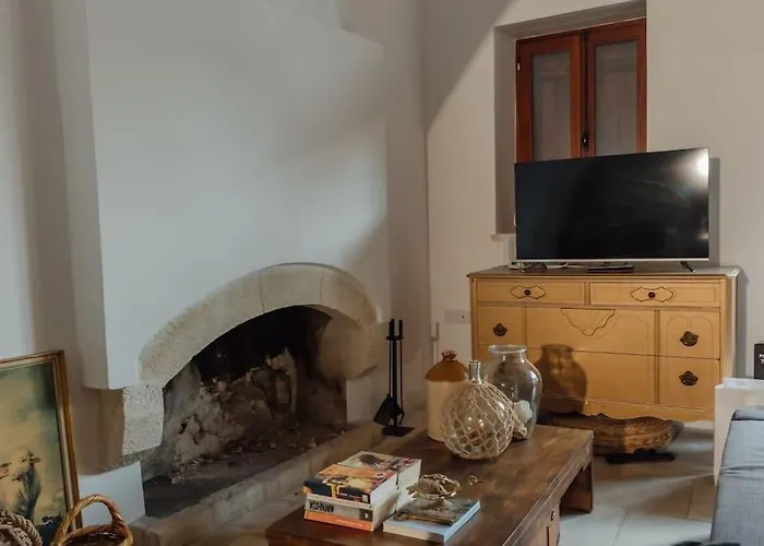 The Yard Traditional