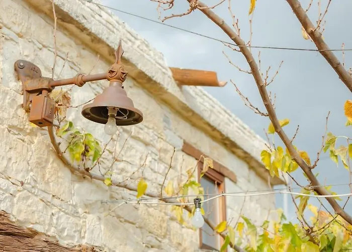 Σπίτι διακοπών The Yard Traditional *