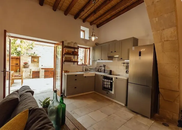 The Yard Traditional Σπίτι διακοπών Βάσα Κοιλανίου