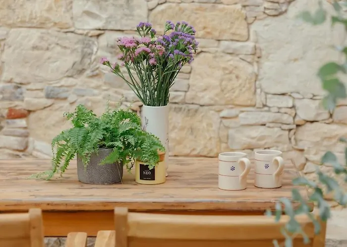 The Yard Traditional